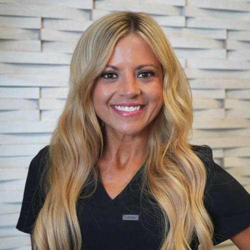 img-courtney health centered dentistry midland tx staff Sue